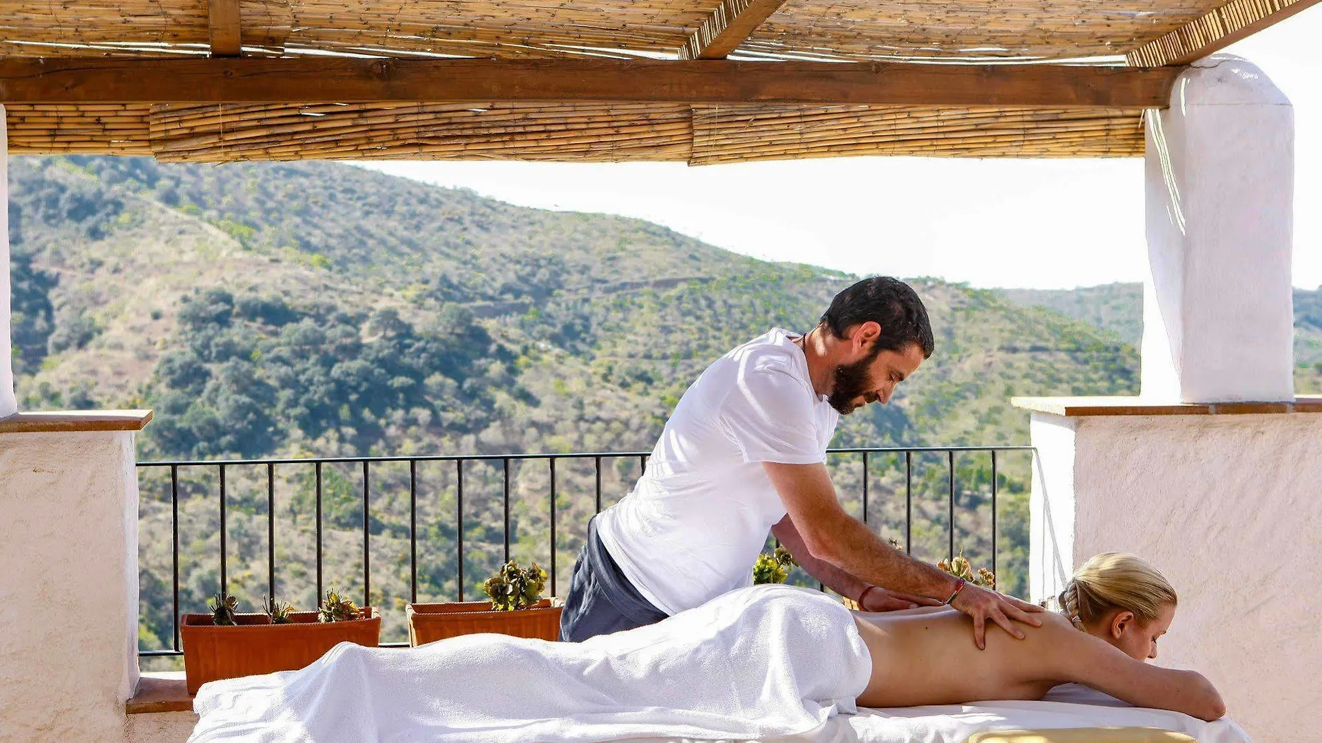 Cortijo Juan Salvador Guest House Olias  Spain